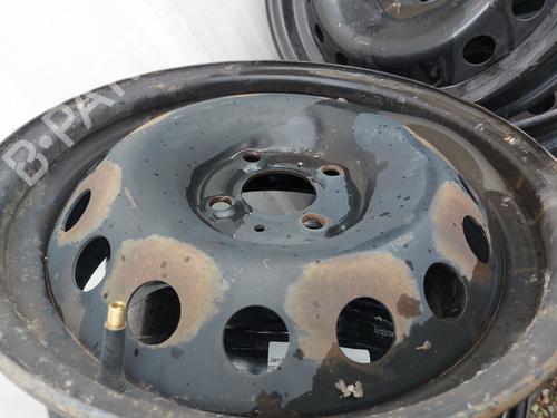 Used Rim RENAULT CLIO III (BR0/1, CR0/1) 1.5 dCi (C/BR0G, C/BR1G) (68 hp) 21811682