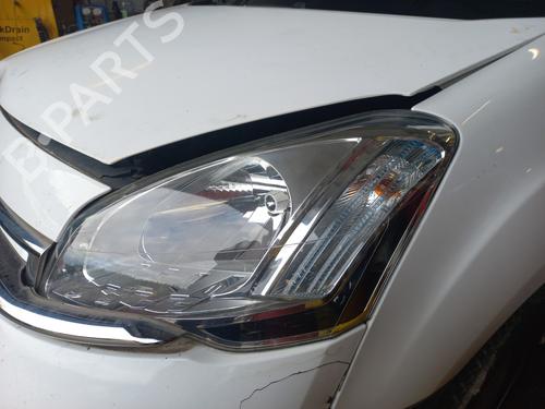 Used Left headlight Left headlight CITROËN BERLINGO Box Body/MPV (B9) 1.6 HDi / BlueHDi 75 (75 hp) 31045538 31045538