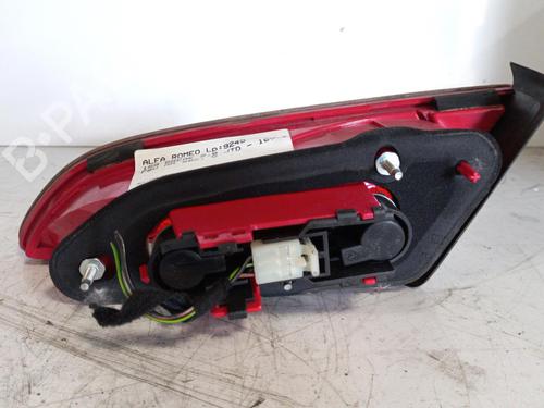 Left tailgate light ALFA ROMEO 159 Sportwagon (939_) 2.0 JTDM (939BXP1B) | BP19898192C79 