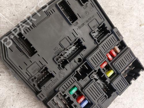 Used Fuse box NISSAN QASHQAI II SUV (J11, J11_) 1.2 DIG-T (115 hp) 21990629