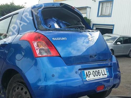 Left taillight SUZUKI SWIFT III (MZ, EZ) 1.3 (RS413, ZC11S) | BP21978915C34 