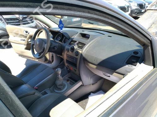 Left front door RENAULT MEGANE II Estate (KM0/1_) 1.9 dCi (KMRG, KM1G, KM0G, KM2C) | BP19883411C2 
