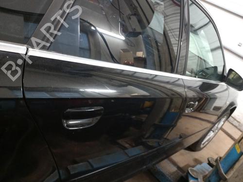 Used Right rear door AUDI A4 B7 (8EC) 2.7 TDI (180 hp) 28173840