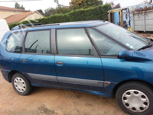 Right headlight RENAULT ESPACE III (JE0_) 2.2 12V TD (JE0E, JE0H, JE0P) | BP19891896C29 