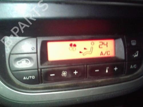 AC Styreenhet / Manøvreringsenhet CITROËN C2 (JM_) 1.4 HDi (68 hp) 19881763