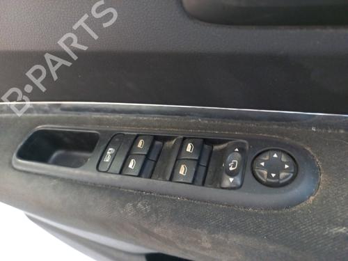 Used Left front window switch PEUGEOT 5008 (0U_, 0E_) 1.6 HDi (114 hp) 26223335