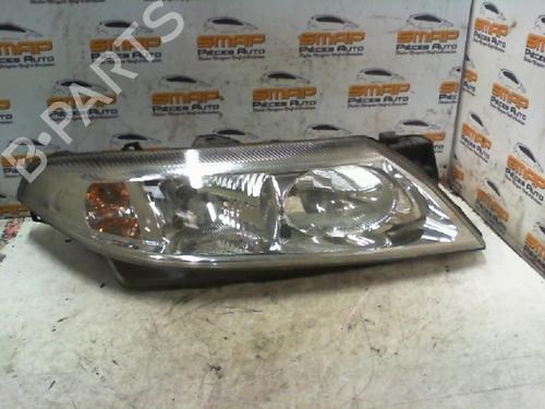 Right headlight RENAULT LAGUNA II (BG0/1_)  | BP19899712C29 