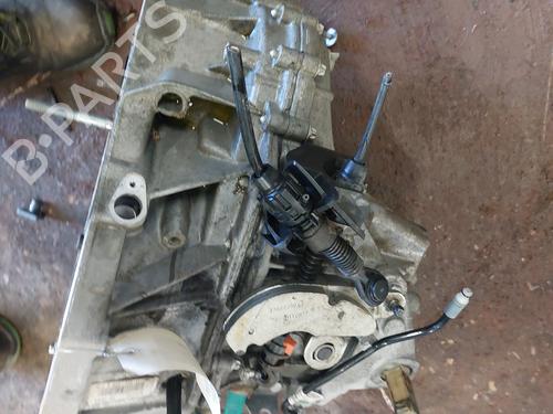 Gearbox RENAULT KANGOO Express (FW0/1_) 1.5 dCi 95 (FW16) | BP21991713M3 