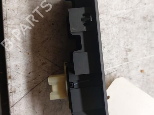 Right front window switch RENAULT CLIO IV (BH_) 1.5 dCi 90 | BP22556518I26 