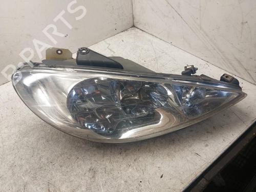Faro derecho PEUGEOT 206 Hatchback (2A/C) 1.1 i (60 hp) 19886383