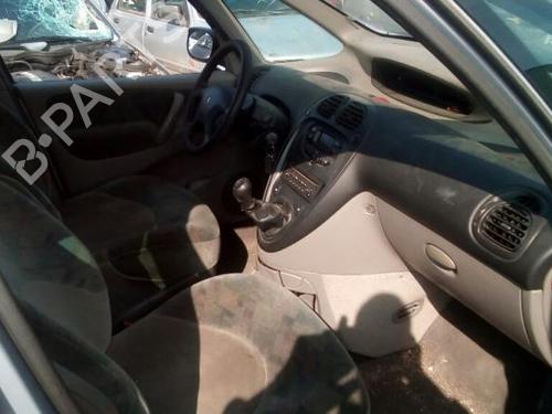 Left headlight CITROËN XSARA PICASSO (N68) 2.0 HDi | BP19883605C28 
