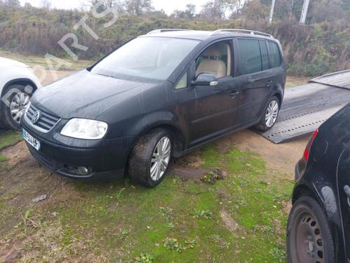 Grille VW TOURAN (1T1, 1T2) 2.0 TDI | BP21986053C40 