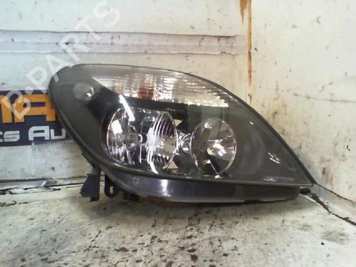 Phare droit RENAULT SCÉNIC I MPV (JA0/1_, FA0_) [1999-2010]  19884991