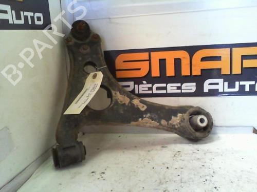 Used Left front suspension arm RENAULT CLIO II (BB_, CB_) [1998-2016]  19902642