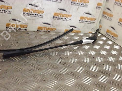 Used Front windshield wiper arm OPEL CORSA D (S07) 1.3 CDTI (L08, L68) (90 hp) 19899274