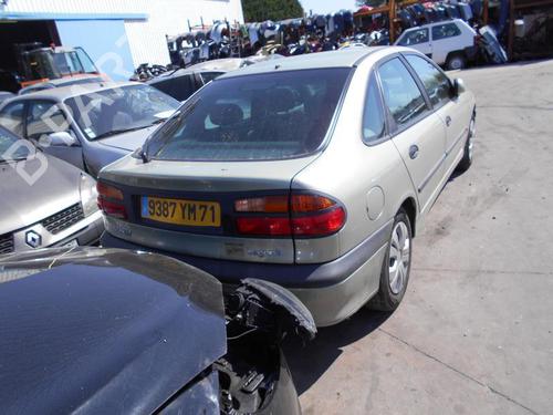 Right headlight RENAULT LAGUNA I (B56_, 556_)  | BP19894538C29 