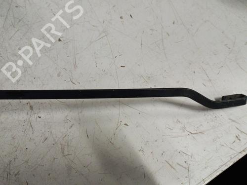 Used Front windshield wiper arm FORD FUSION (JU_) 1.4 TDCi (68 hp) 19893240