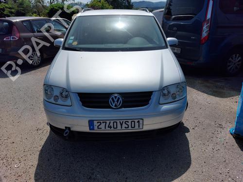 Right headlight VW TOURAN (1T1, 1T2) 1.9 TDI | BP19892262C29 