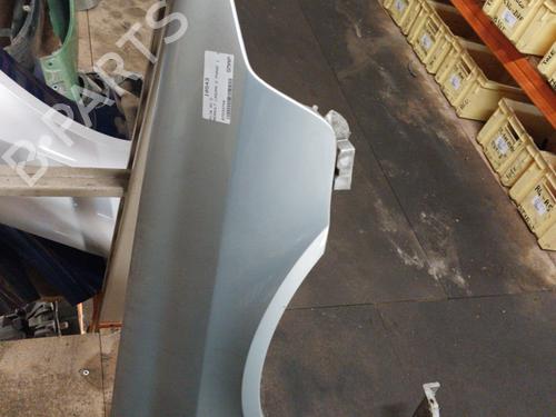 Used Right front fenders RENAULT LAGUNA II (BG0/1_) 1.8 16V (BG06, BG0J, BG0M) (116 hp) 19892857
