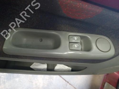 Venstre Foran elrute bryter RENAULT TWINGO I (C06_) 1.2 (C066, C068) (58 hp) 25821605