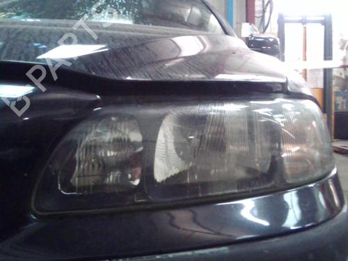 Left headlight VOLVO S60 I (384) 2.4 CDI | BP19893317C28 