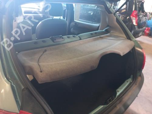 Hattehylle PEUGEOT 206 Hatchback (2A/C) 1.4 i (75 hp) 27651502