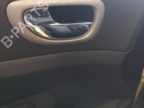 Venstre foran invendig håndtak PEUGEOT 307 (3A/C) 2.0 HDi 110 (107 hp) 27384561