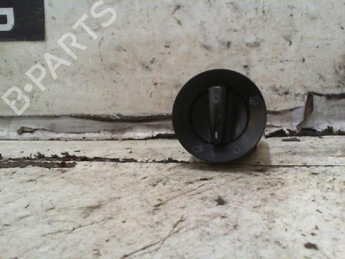 Used Headlight switch VW POLO III (6N1) [1994-1999]  21974057