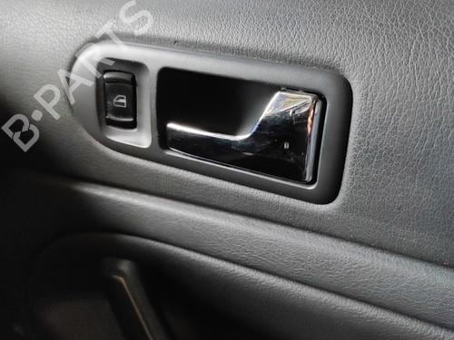 front-right-interior-door-handle-vw-passat-b55-variant-3b6-2000-2001-2002-2003-2004-2005-31050775 main image