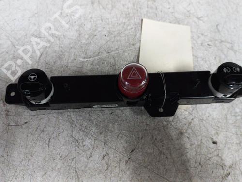 Warning switch FIAT 500 (312_) 1.2 (312AXA1A) | BP19888253I22 