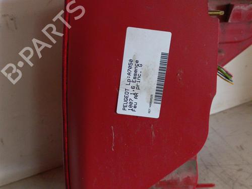 Used Left taillight PEUGEOT 1007 (KM_) 1.6 16V (109 hp) 19895283