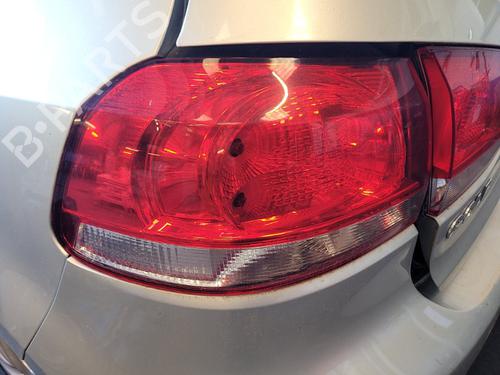 Used Left taillight VW GOLF V (1K1) [2003-2010]  19900572