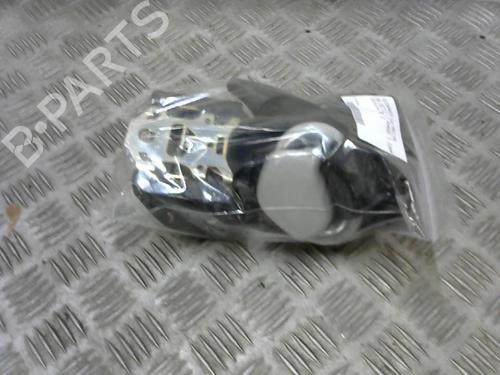 Højre bagtil seleforstrammer VW NEW BEETLE (9C1, 1C1) 1.6 (102 hp) 21979357