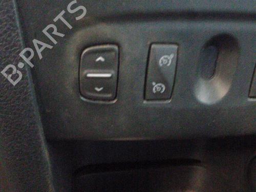 Used Left front window switch Left front window switch DACIA SANDERO II 1.5 dCi (90 hp) 19887289 19887289