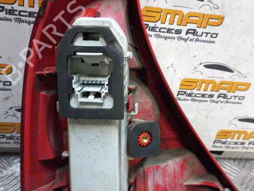 Used Right taillight RENAULT CLIO II (BB_, CB_) [1998-2016]  19889600