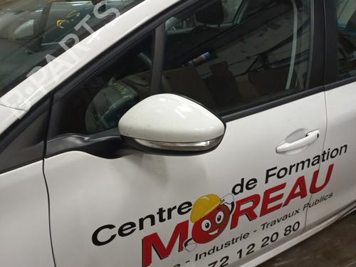 Left front door PEUGEOT 208 I (CA_, CC_) 1.5 BlueHDI 100 | BP25220750C2