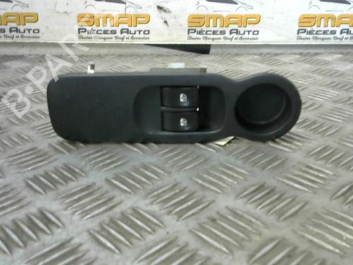 Used Left front window switch RENAULT MODUS / GRAND MODUS (F/JP0_) 1.5 dCi (FP0E, JP0E) (65 hp) 19890155