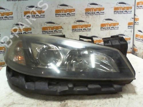 Used Right headlight RENAULT LAGUNA II Grandtour (KG0/1_) 1.9 dCi (KG0G) (120 hp) 19899527