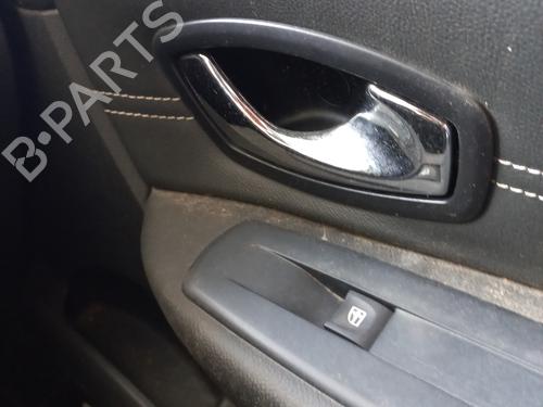 Used Front right interior door handle RENAULT SCÉNIC III (JZ0/1_) 1.5 dCi (JZ02, JZ0R) (95 hp) 26688224