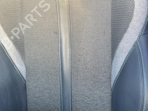 Left front seat PEUGEOT 308 III (FB_, FH_, FP_, F3_, FM_) PureTech 130 (FPHNSL, FPHNST) | BP27496484C15
