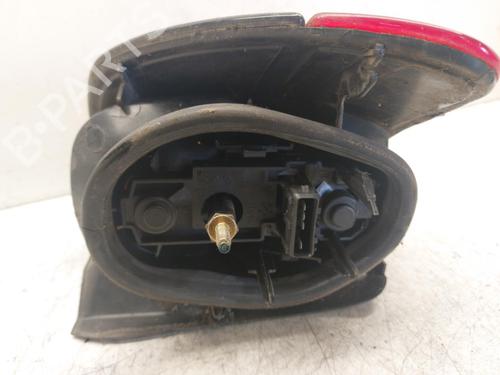 Right taillight PEUGEOT 406 Break (8E/F) 2.0 HDI 110 | BP19887171C35 