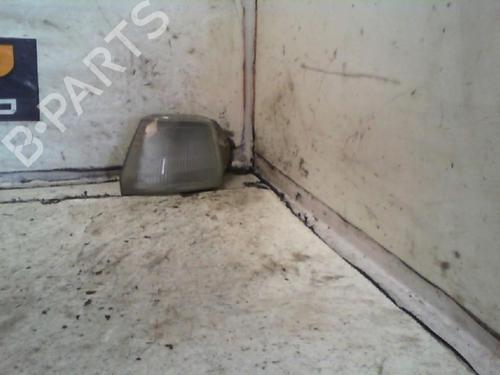 Used Left front indicator PEUGEOT 106 I (1A, 1C) 1.0 (45 hp) 21974124