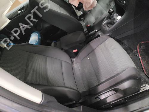 Sæde højre fortil VW GOLF VI (5K1) 1.6 TDI (105 hp) 21811875