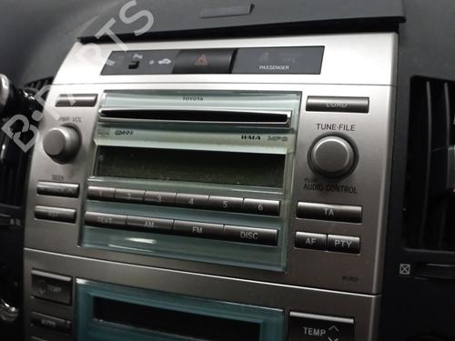 Used Radio TOYOTA COROLLA Verso (ZER_, ZZE12_, R1_) 2.2 D-4D (AUR10_, AUR10R) (136 hp) 22653521