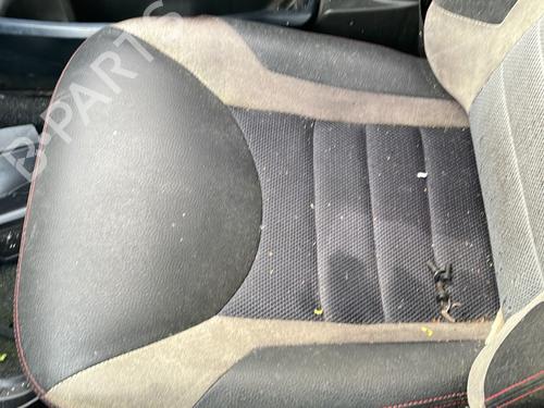 Used Right front seat LIGIER IXO 0.5 (5 hp) 28332352