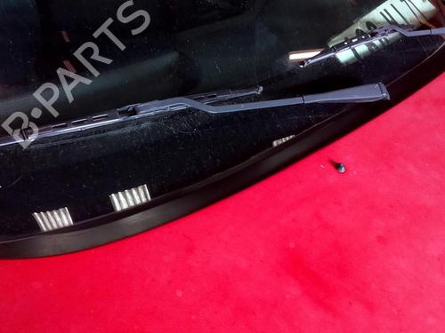 Used Front windshield wiper arm PEUGEOT 106 II (1A_, 1C_) 1.1 i (60 hp) 19894850