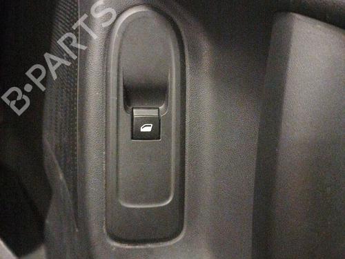 Used Right front window switch CITROËN C3 II (SC_) 1.2 VTi 82 (82 hp) 27276315