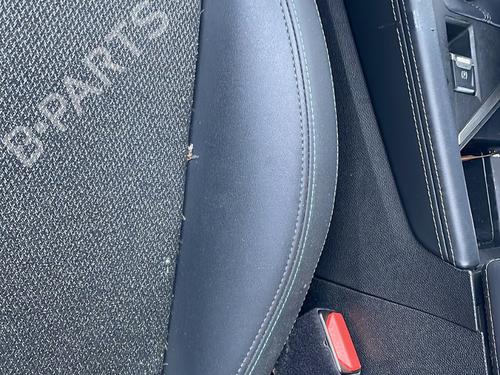 Left front seat PEUGEOT 308 III (FB_, FH_, FP_, F3_, FM_) PureTech 130 (FPHNSL, FPHNST) | BP27496484C15