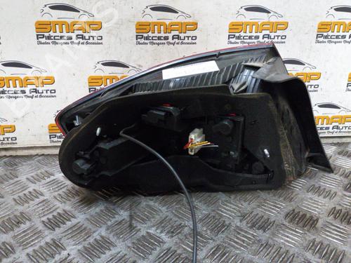 Used Right taillight PEUGEOT 407 (6D_) 1.6 HDi 110 (6D9HZC, 6D9HYC) (109 hp) 26457577