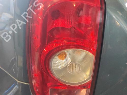 Used Left taillight Left taillight DACIA DUSTER (HS_) 1.5 dCi 4x4 (HSMC, HSMD) (110 hp) 29832634 29832634